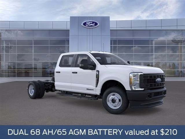 2026 Oxford White Ford Super Duty F-350 DRW XL 4X4 Chassis
