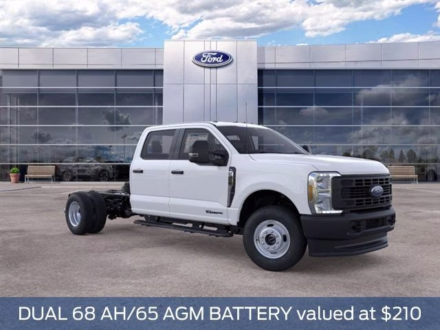 2026 Oxford White Ford Super Duty F-350 DRW XL 4X4 Chassis