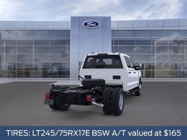 2026 Oxford White Ford Super Duty F-350 DRW XL 4X4 Chassis