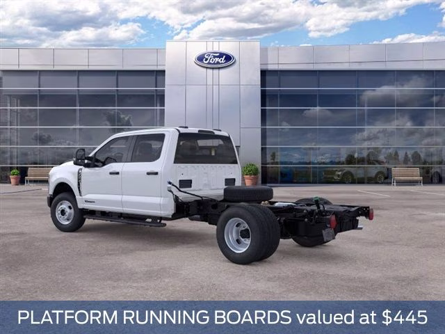 2026 Oxford White Ford Super Duty F-350 DRW XL 4X4 Chassis