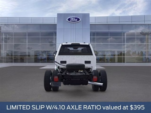 2026 Oxford White Ford Super Duty F-350 DRW XL 4X4 Chassis