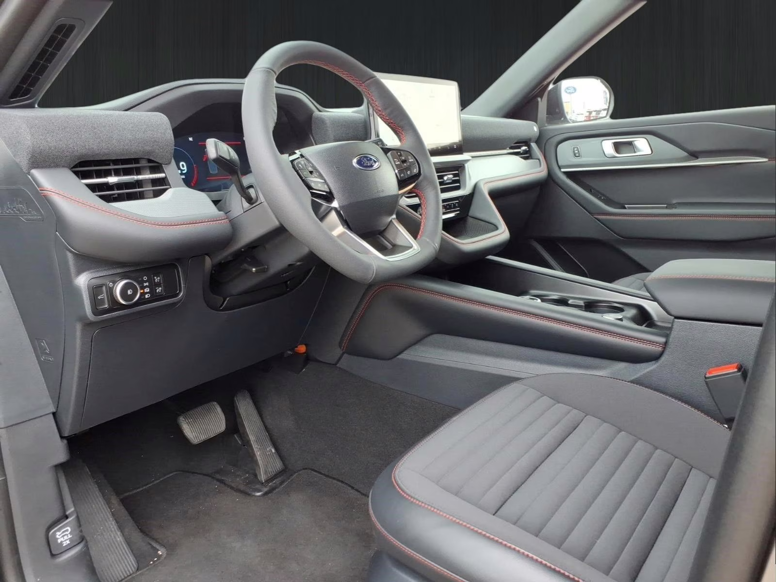 2026 Gray Metallic Ford Explorer ST-Line RWD SUV