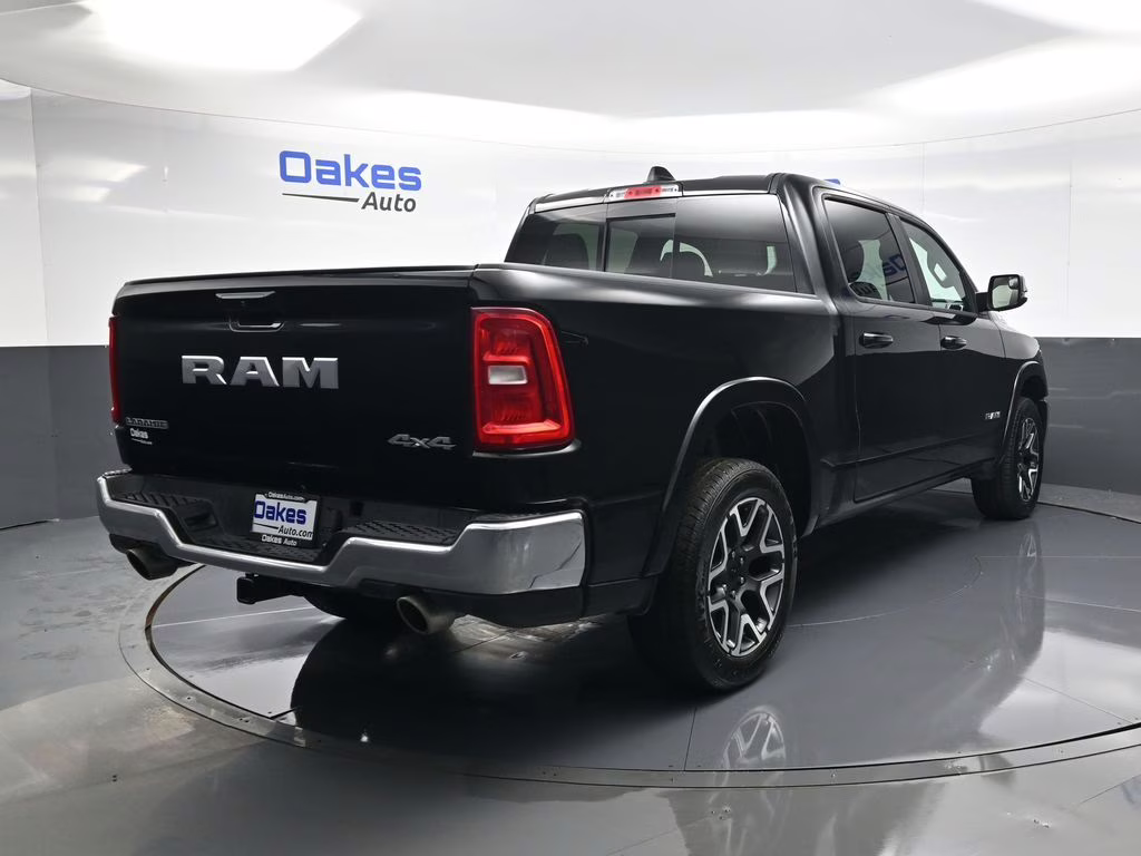 2025 Diamond Black Crystal Pearlcoat Ram 1500 Laramie 4X4 Truck