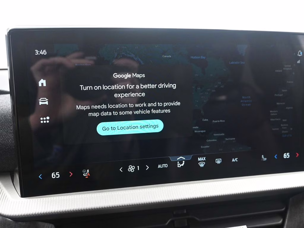 2025 White Metallic Ford Explorer Platinum 4X4 SUV