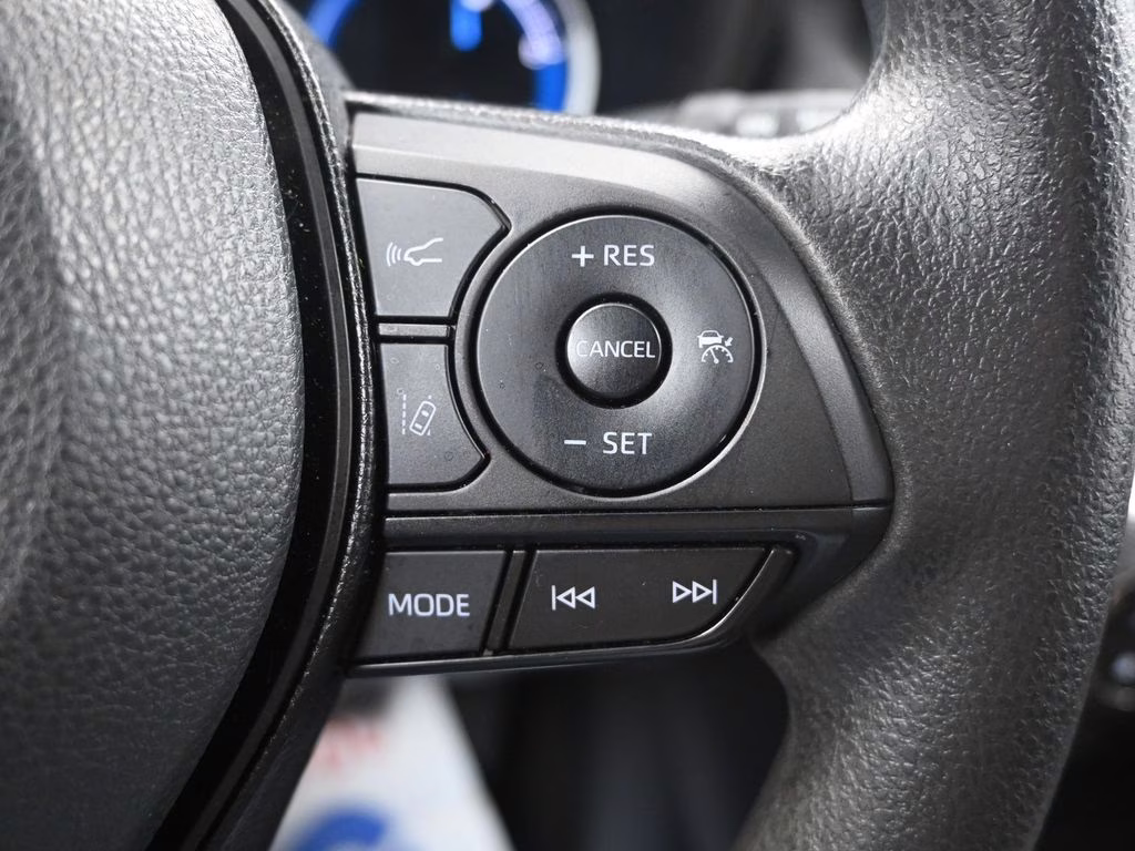 2025 Silver Sky Metallic Toyota RAV4 Hybrid XLE AWD SUV