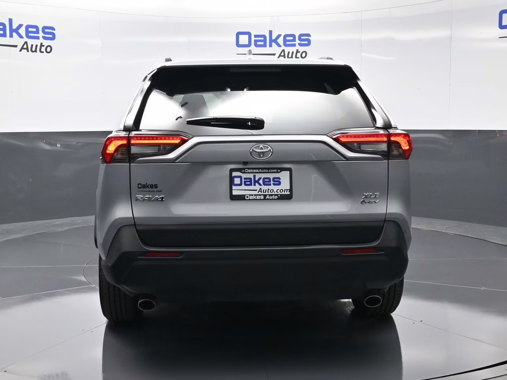 2025 Silver Sky Metallic Toyota RAV4 Hybrid XLE AWD SUV