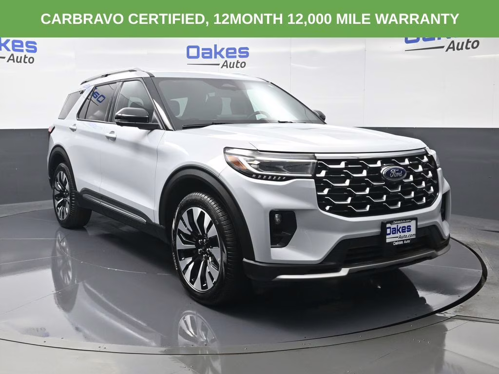 2025 White Metallic Ford Explorer Platinum 4X4 SUV