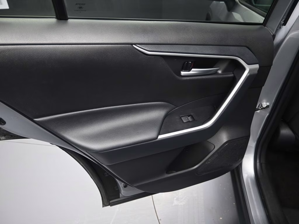 2025 Silver Sky Metallic Toyota RAV4 Hybrid XLE AWD SUV
