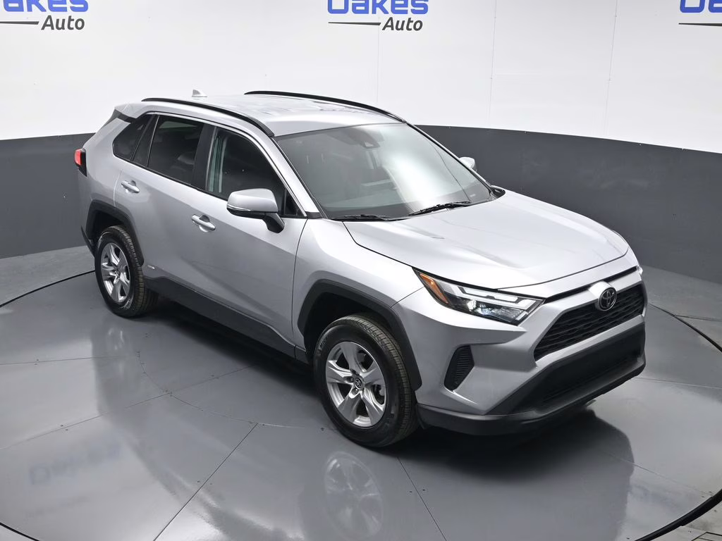 2025 Silver Sky Metallic Toyota RAV4 Hybrid XLE AWD SUV