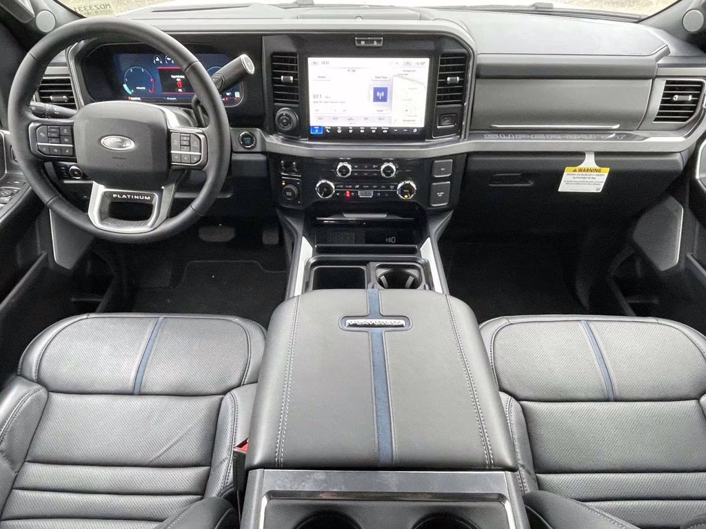 2025 White Metallic Ford Super Duty F-450 DRW Platinum 4X4 Truck