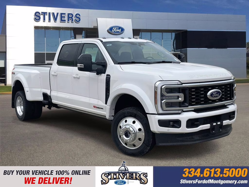 2025 White Metallic Ford Super Duty F-450 DRW Platinum 4X4 Truck