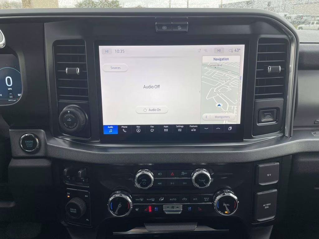 2025 White Metallic Ford Super Duty F-450 DRW Platinum 4X4 Truck