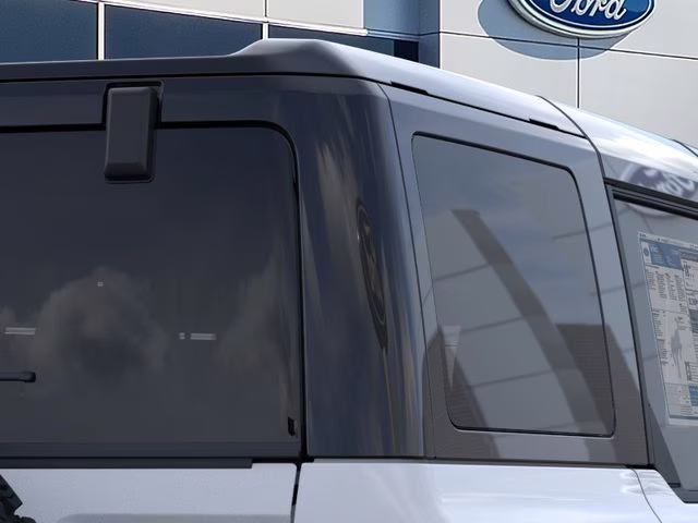 2026 Oxford White Ford Bronco Badlands 4X4 SUV