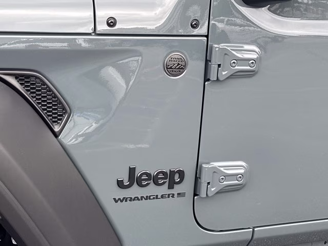 2026 Anvil Clear Coat Jeep Wrangler Sport 4X4 Convertible