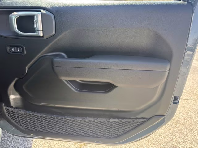 2026 Anvil Clearcoat Jeep Wrangler Sport 4X4 Convertible