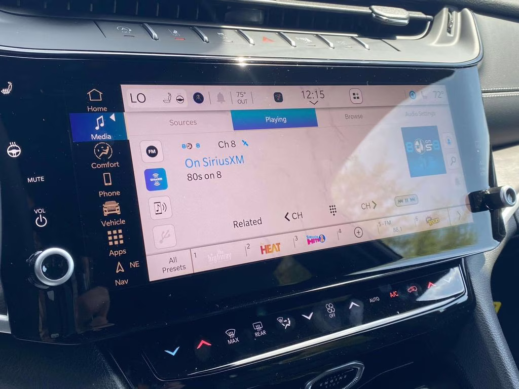 2026 Diamond Black Crystal Pearlcoat Jeep Grand Cherokee Limited RWD SUV