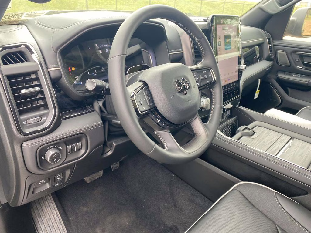 2026 Diamond Black Crystal Pearlcoat Ram 1500 Limited 4X4 Truck