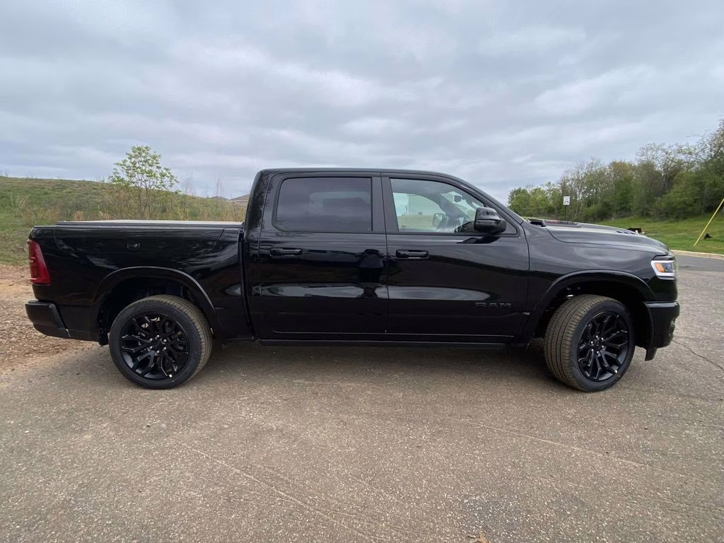 2026 Diamond Black Crystal Pearlcoat Ram 1500 Limited 4X4 Truck