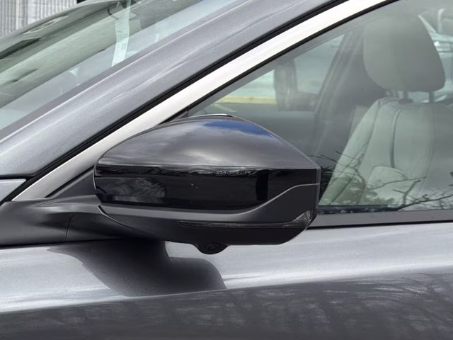 2026 Gun Metallic Nissan Sentra SL FWD Sedan