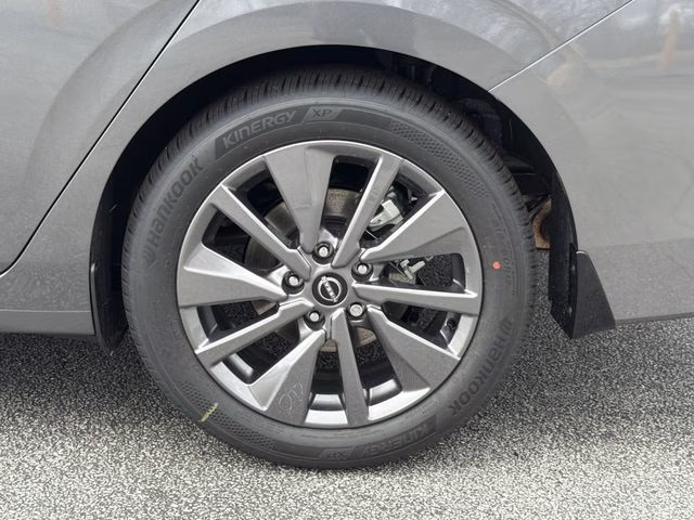 2026 Gun Metallic Nissan Sentra SL FWD Sedan