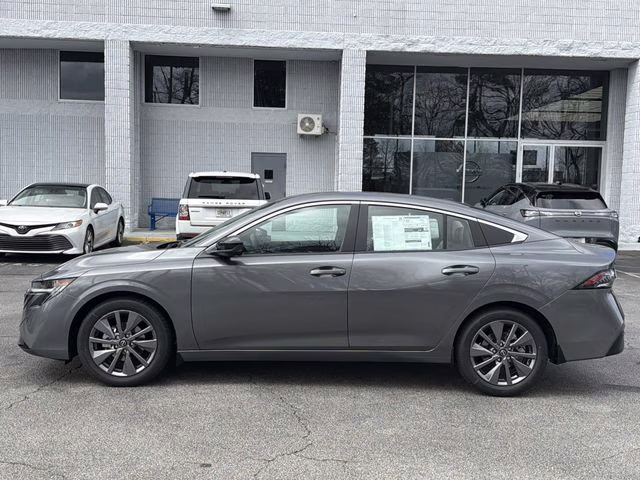 2026 Gun Metallic Nissan Sentra SL FWD Sedan