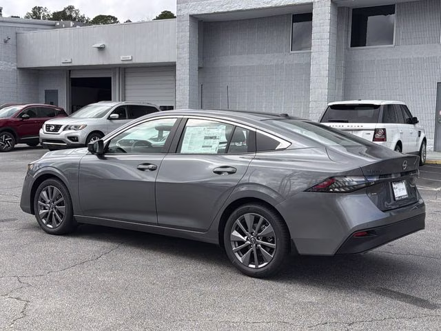 2026 Gun Metallic Nissan Sentra SL FWD Sedan