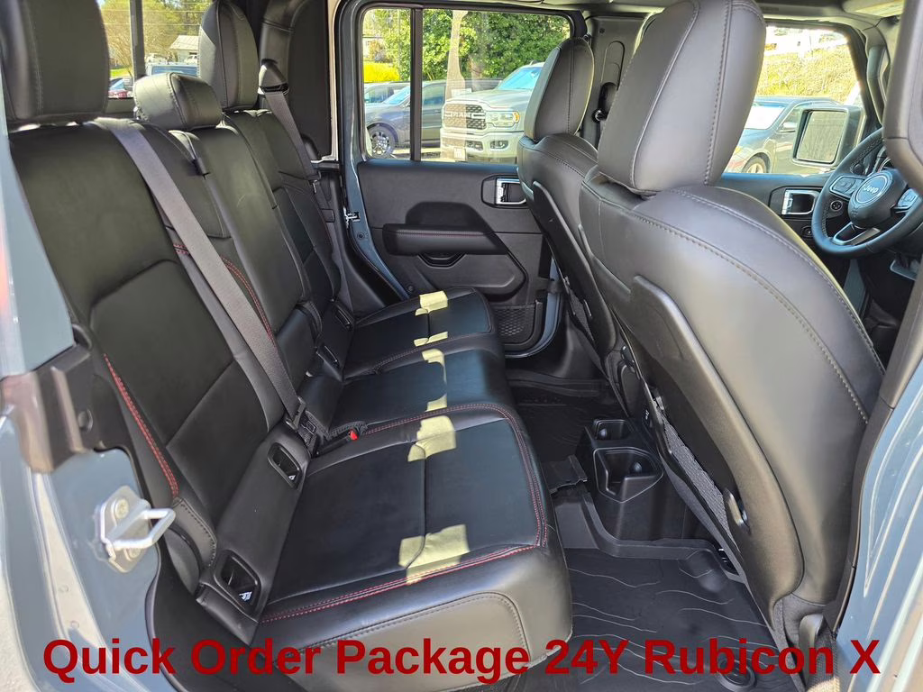 2026 Anvil Clearcoat Jeep Gladiator Rubicon 4X4 Truck