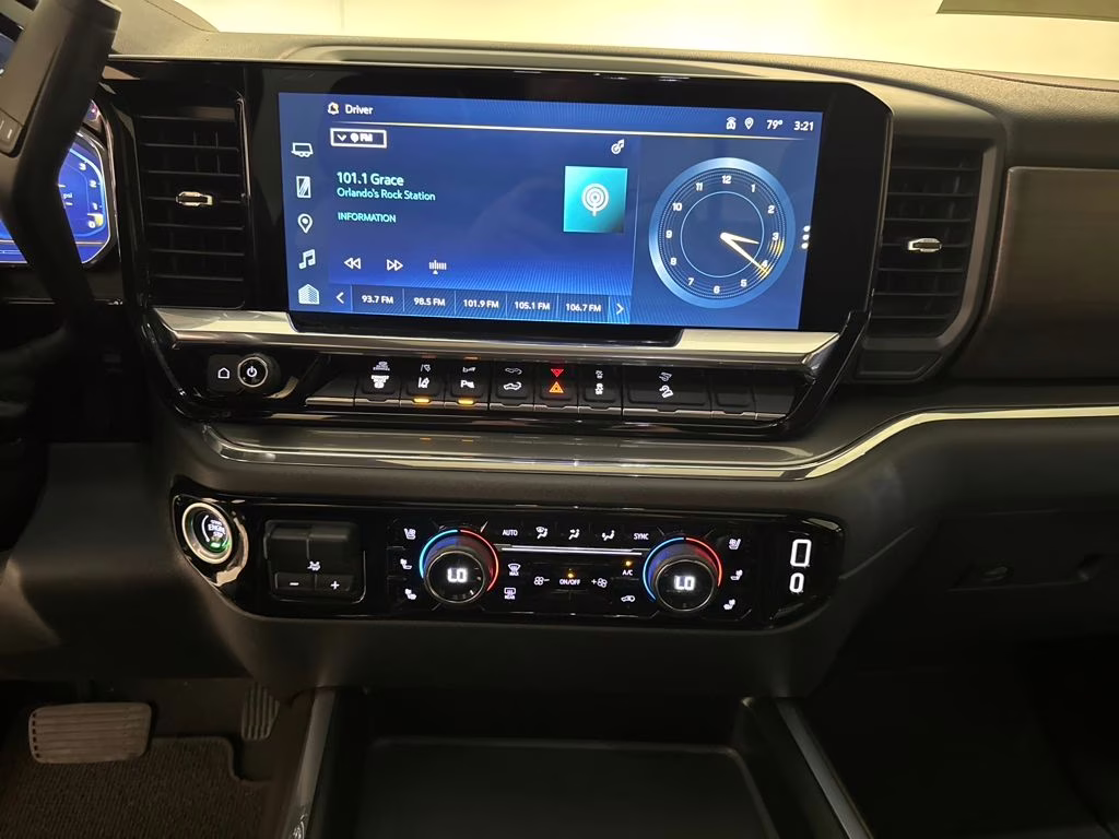 2024 Black Chevrolet Silverado 2500HD High Country 4X4 Truck