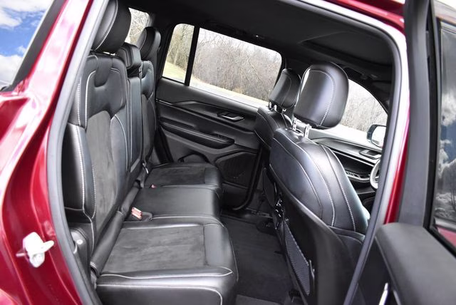 2024 Velvet Red Pearlcoat Jeep Grand Cherokee Altitude X 4X4 SUV