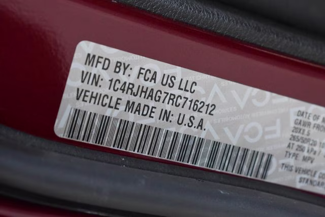 2024 Velvet Red Pearlcoat Jeep Grand Cherokee Altitude X 4X4 SUV