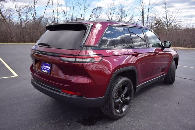 2024 Velvet Red Pearlcoat Jeep Grand Cherokee Altitude X 4X4 SUV