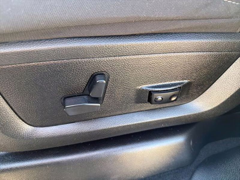 2024 Bright White Clearcoat Ram 2500 Big Horn 4X4 Truck