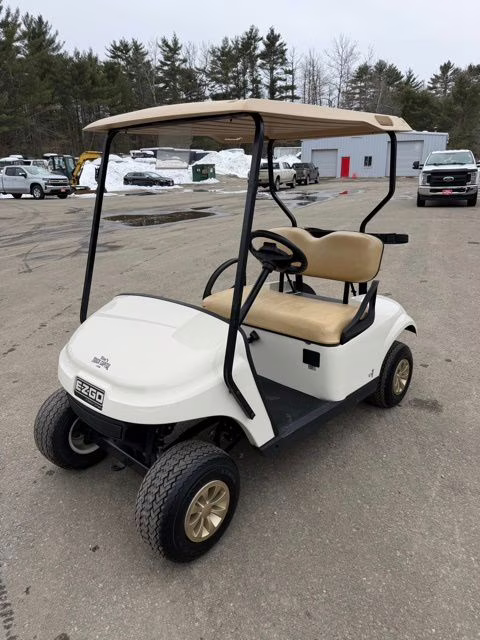 2021 White E-Z-GO EX1 EF1 Gas