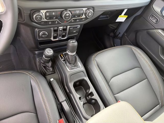 2026 Anvil Clearcoat Jeep Wrangler Sahara 4X4 Convertible