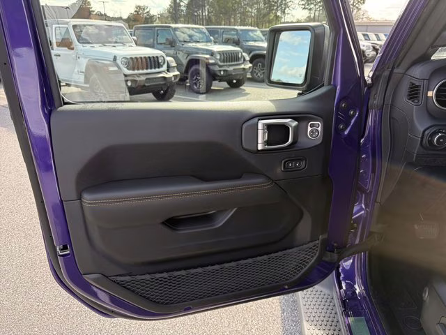 2026 Reign Jeep Wrangler Sahara 4X4 Convertible