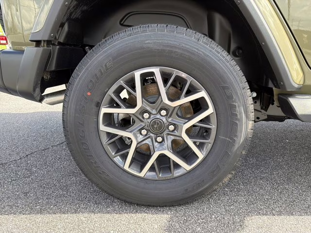 2026 41 Jeep Wrangler Sahara 4X4 Convertible