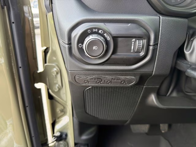 2026 41 Jeep Wrangler Sahara 4X4 Convertible