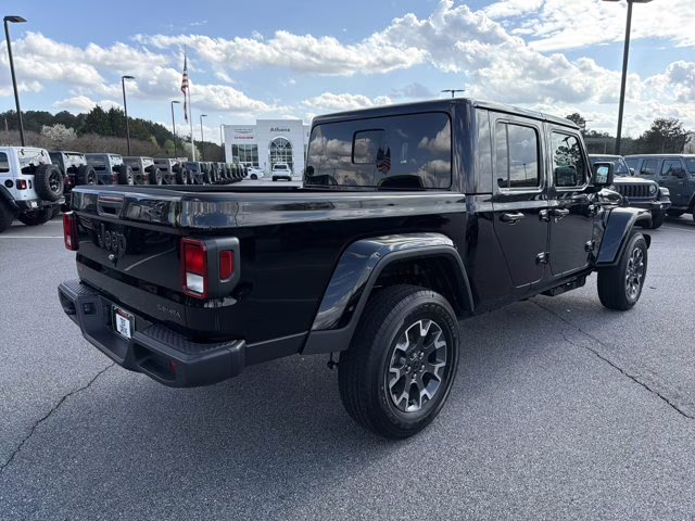 2026 Black Clearcoat Jeep Gladiator Sahara 4X4 Truck