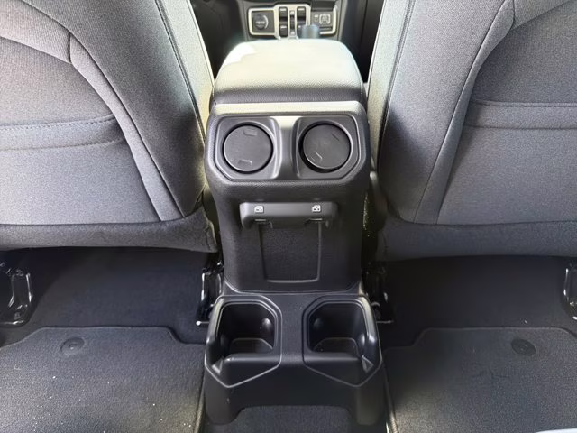 2026 Anvil Clearcoat Jeep Gladiator Sport S 4X4 Truck