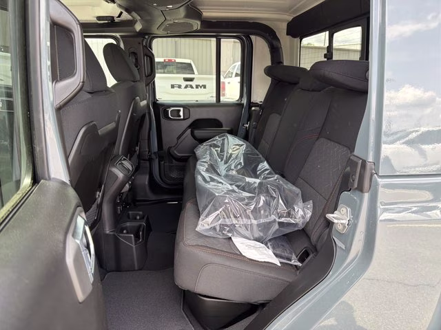 2026 Anvil Clearcoat Jeep Gladiator Mojave 4X4 Truck