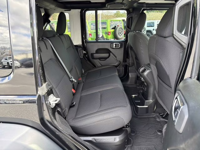 2023 Black Clearcoat Jeep Wrangler 4xe Willys 4xe 4X4 Convertible