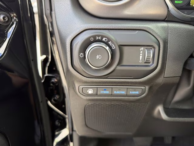 2023 Black Clearcoat Jeep Wrangler 4xe Willys 4xe 4X4 Convertible