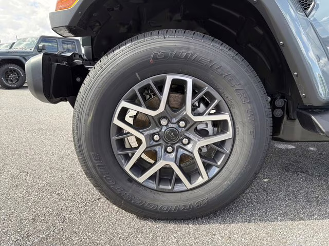 2026 Anvil Clearcoat Jeep Wrangler Sahara 4X4 Convertible