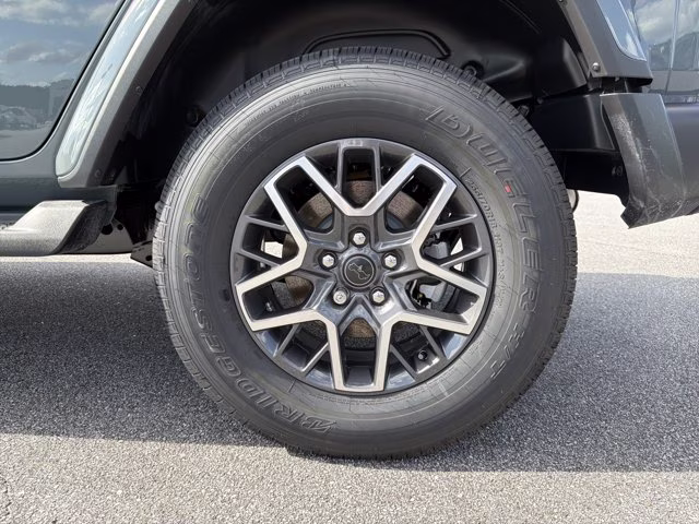 2026 Anvil Clearcoat Jeep Wrangler Sahara 4X4 Convertible