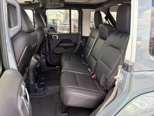 2026 Anvil Clearcoat Jeep Wrangler Sahara 4X4 Convertible
