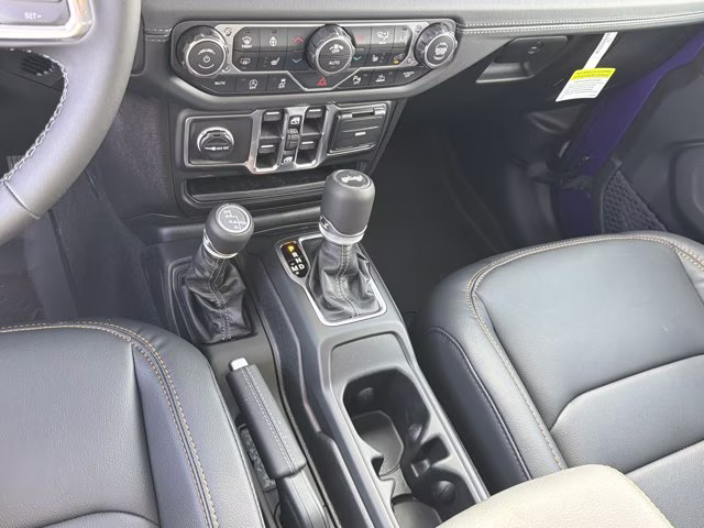 2026 Reign Jeep Wrangler Sahara 4X4 Convertible