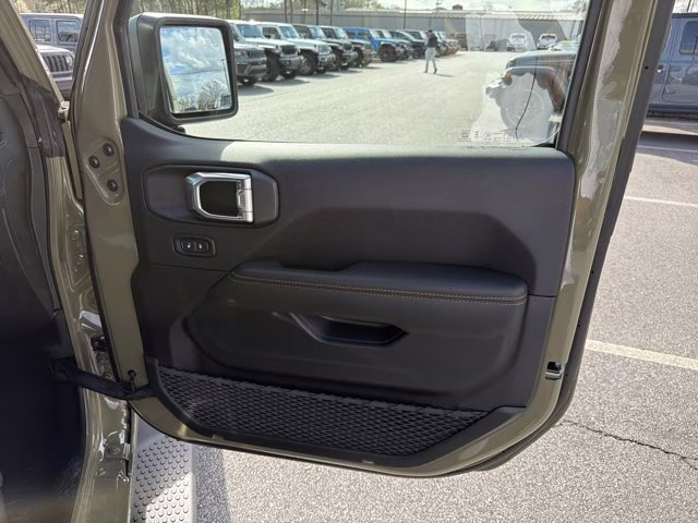 2026 41 Jeep Wrangler Sahara 4X4 Convertible