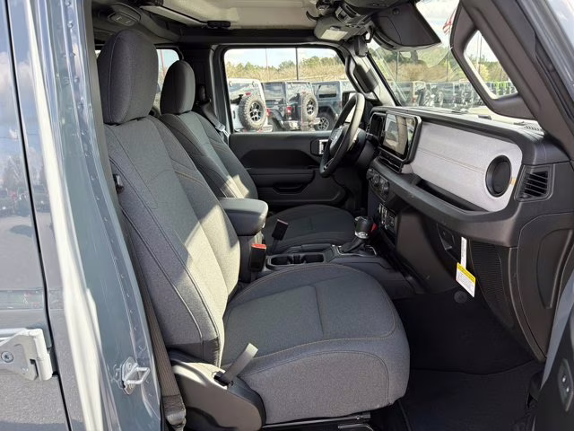 2026 Anvil Clearcoat Jeep Gladiator Sport S 4X4 Truck