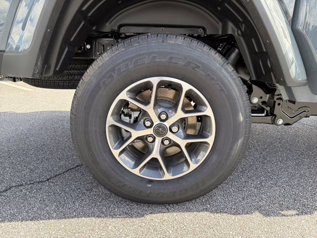 2026 Anvil Clearcoat Jeep Gladiator Sport S 4X4 Truck