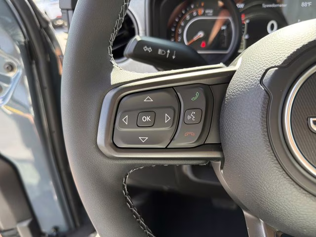 2026 Anvil Clearcoat Jeep Gladiator Sport S 4X4 Truck